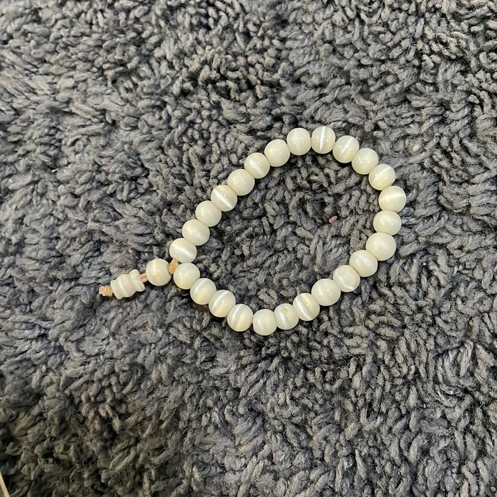 Beaded bracelet
